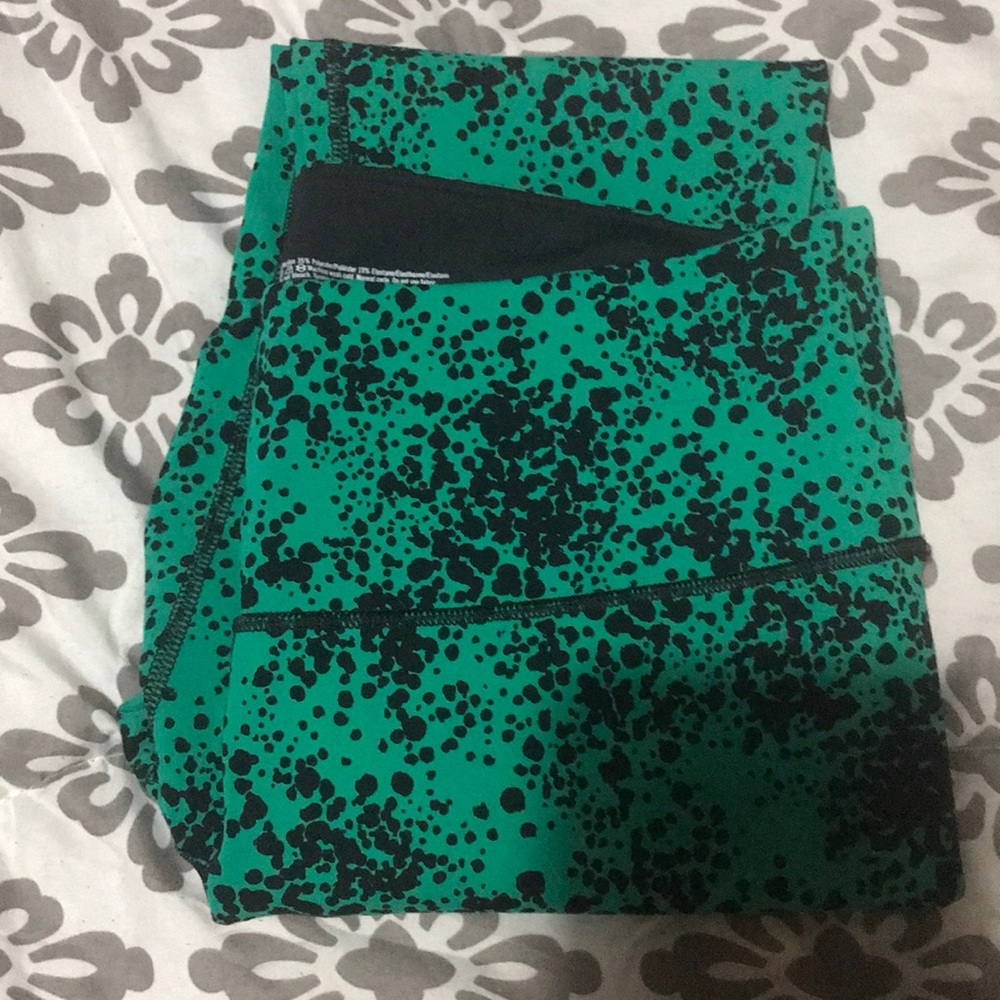 Victoria secret leggings medium